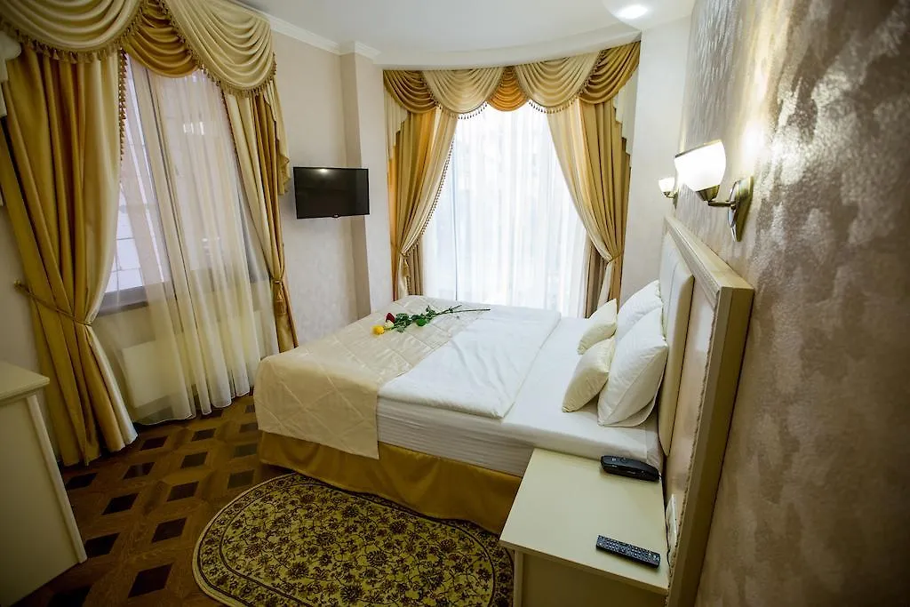 Shine House Hotel Sochi