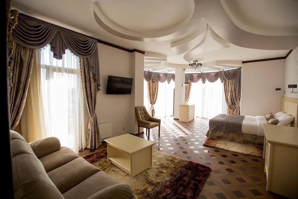 Shine House Hotel Sochi Adler